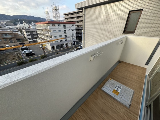 バルコニー　※別部屋の写真です