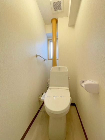 トイレ　※別部屋の写真です