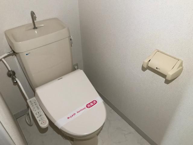 トイレ　シャワー付トイレ