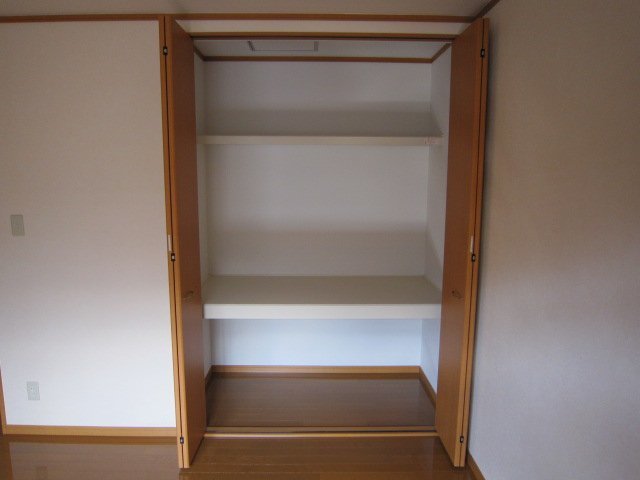 収納　(イメージ）クローゼット