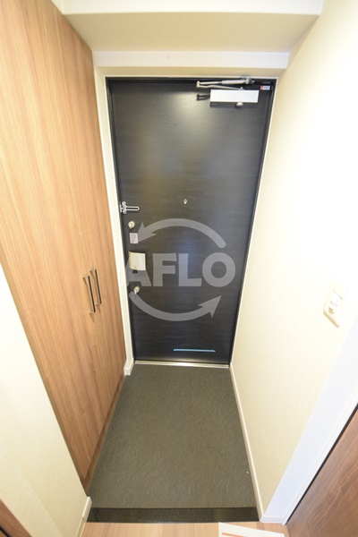 玄関　プレサンス心斎橋ブライト　玄関