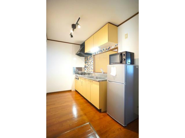 キッチン　モザイクタイルのかわいいキッチン