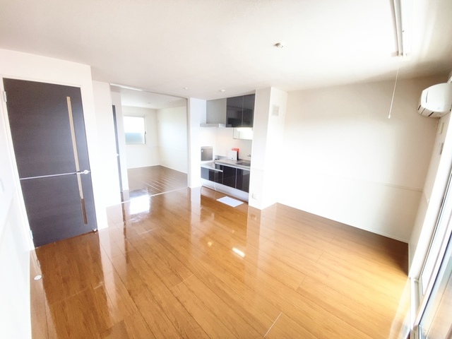 居室・リビング　２０２リビング