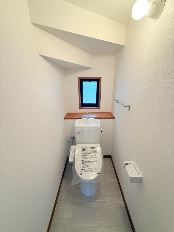 トイレ　１階