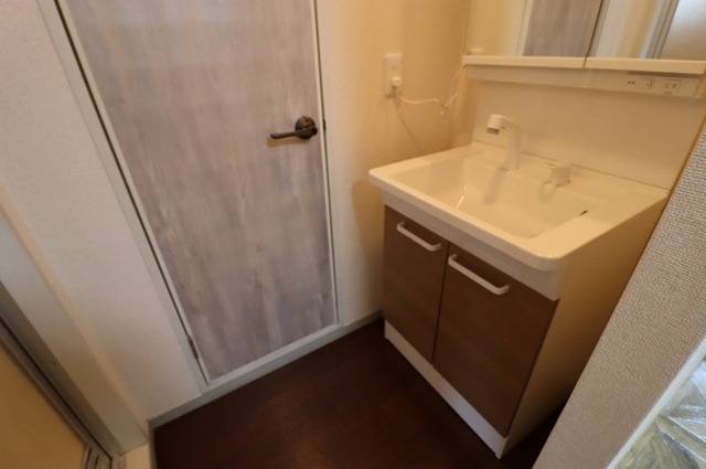 洗面設備　洗面所　洗髪洗面化粧台あり