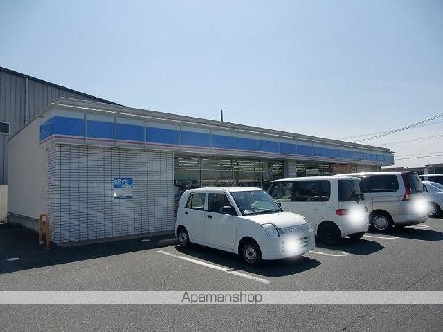 コンビニ　ローソン国道辻店（コンビニ）まで382m