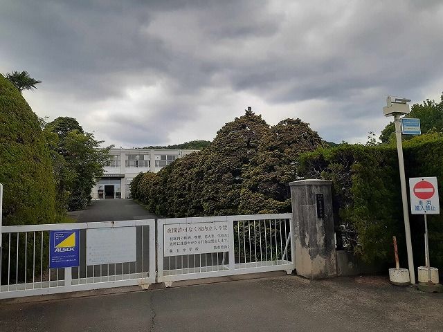 中学校　浜松市立麁玉中学校（中学校）まで450m