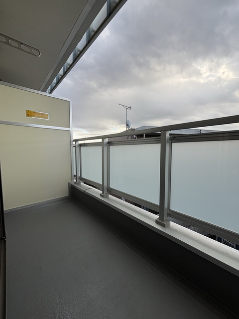 バルコニー　～洗濯物干そうっ～