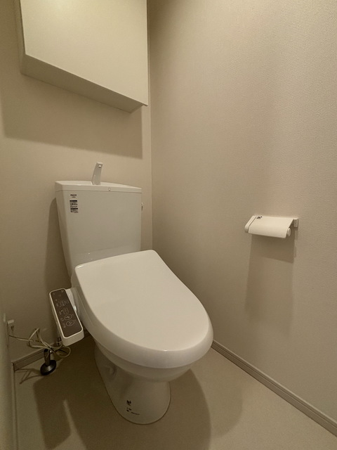 トイレ　～一人の時間も大切にっ～