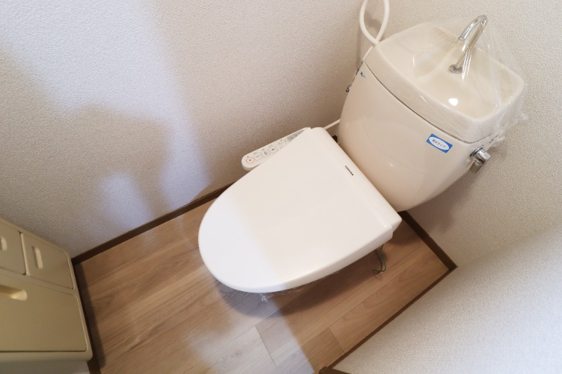 トイレ　図面と現状に相違がある場合には現状を優先