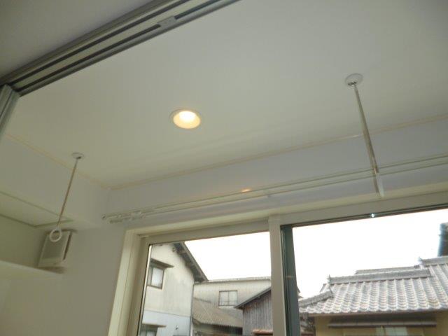 その他設備　室内物干し