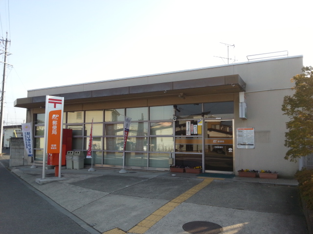 郵便局　若穂郵便局（郵便局）まで417m