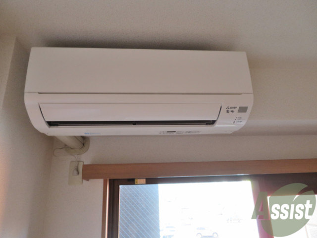 その他設備　ちゃんとエアコンもついているので、安心してくださいね。