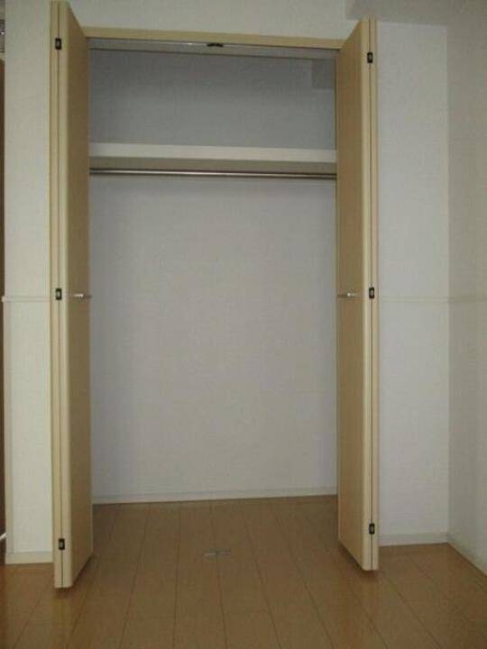 収納　クローゼット