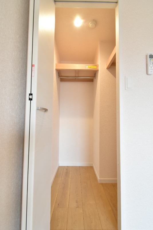 収納　ウォークインクローゼット