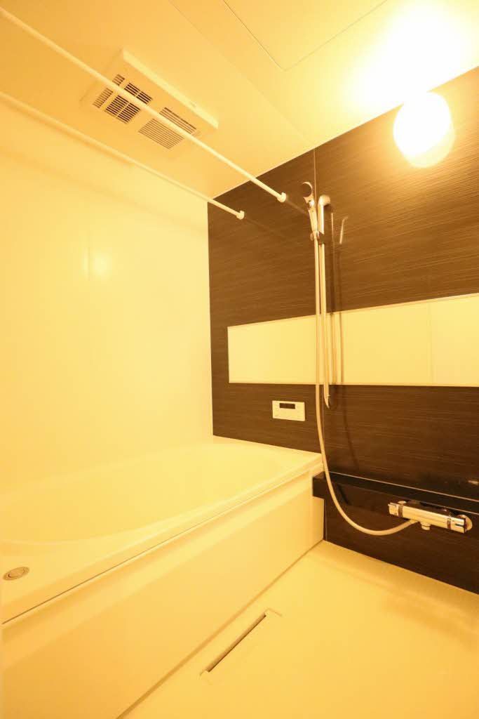 バス・シャワールーム　浴室