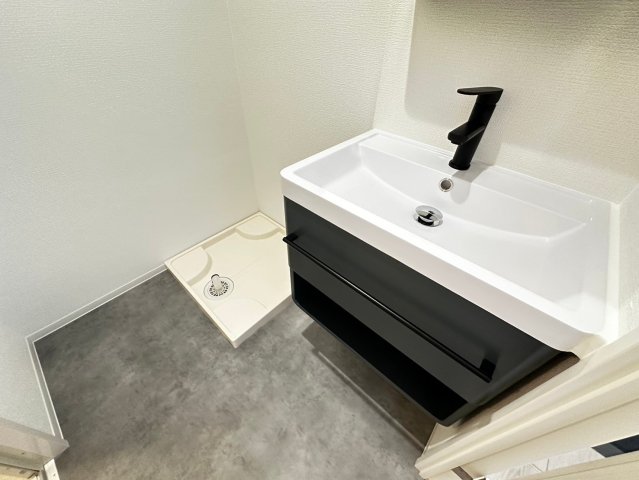 洗面設備　詳細は、RISUMO江坂本店までお問合せください♪