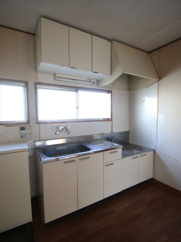 キッチン　ガスコンロ設置可　窓があり換気良好