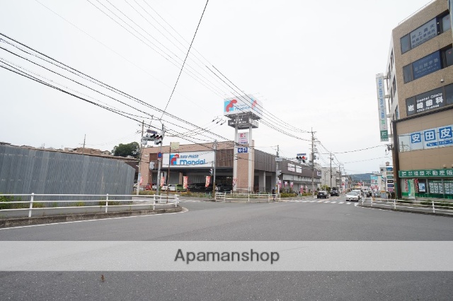 スーパー　ｍａｎｄａｉ（万代）生駒店（スーパー）まで928m