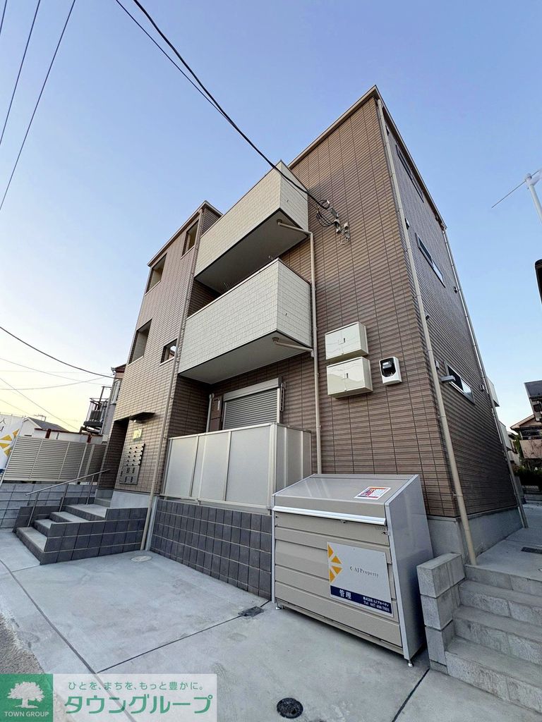 エントランス　お問合せはタウンハウジングまで！※現地待合わせ相談可能