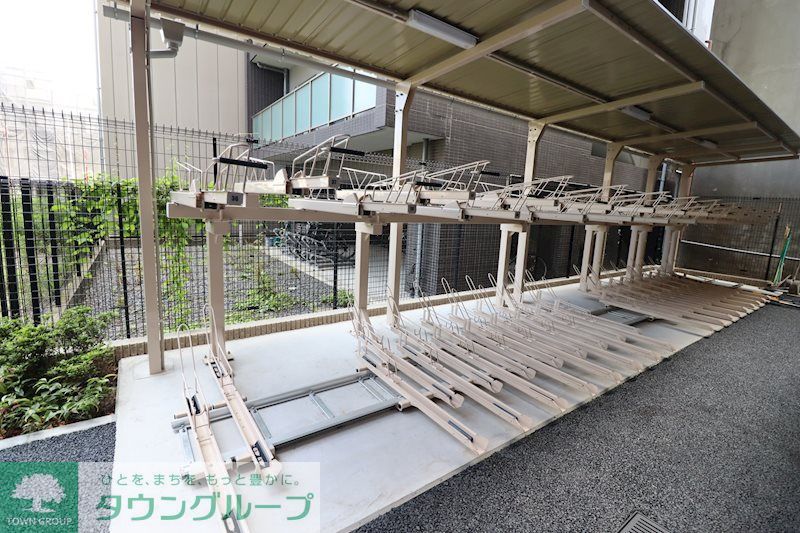 駐車場　駐輪場