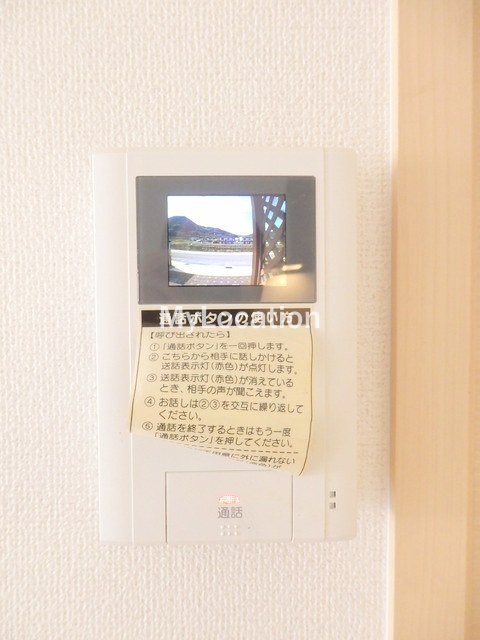 セキュリティ　☆モニター付きインターホンです☆
