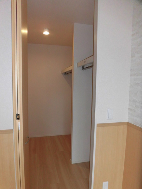 収納　１０６　ウォークインクローゼット