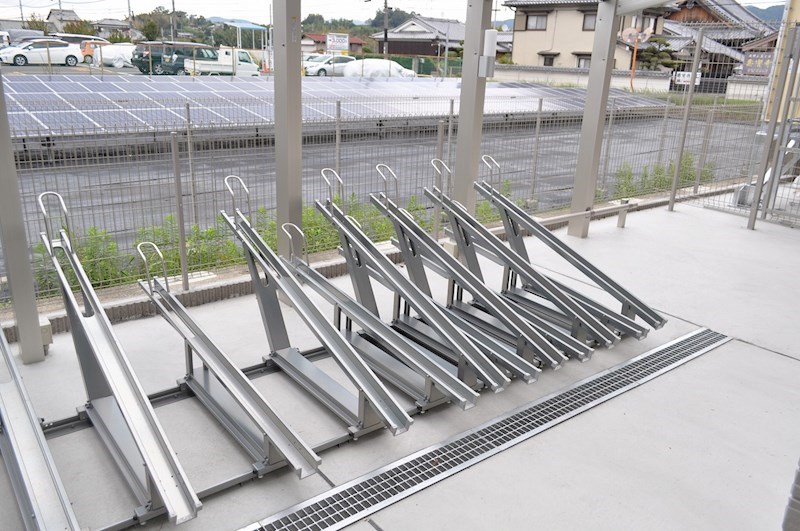 駐車場　駐輪場