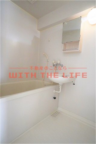 バス・シャワールーム　エアコンです※現状優先