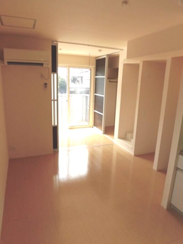 居室・リビング　図面と現状に相違がある場合には現状を優先