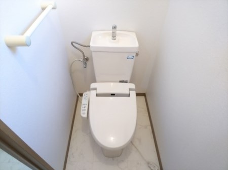 トイレ　※他部屋参照・現況優先