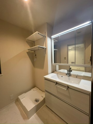 洗面設備　★独立洗面脱衣室★