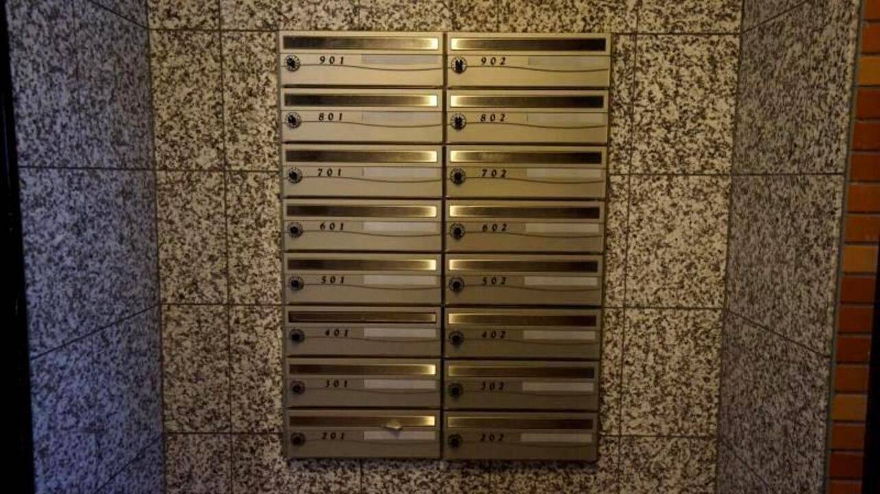 エントランス　メールBOX