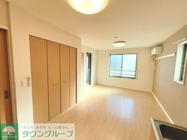 居室・リビング　お問合せはタウンハウジングまで！※現地待合わせ相談可能