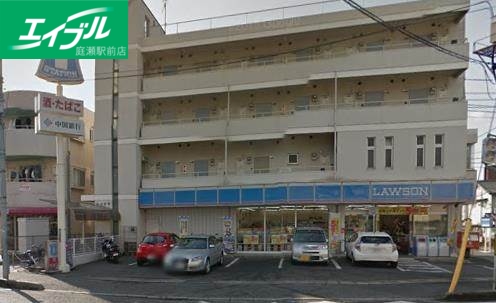 コンビニ　ローソン岡山商大前店（コンビニ）まで922m
