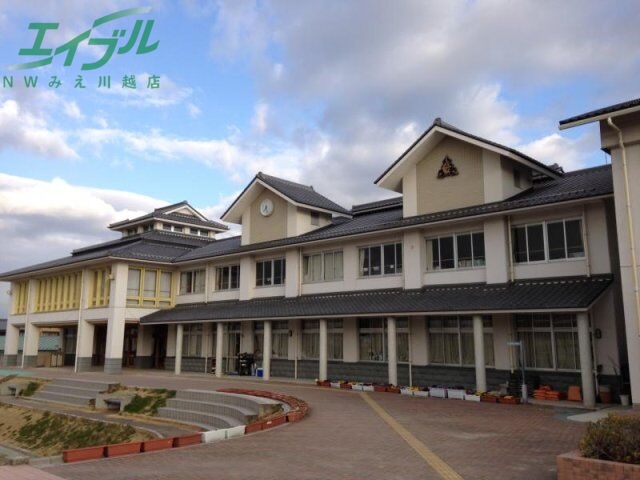 中学校　桑名市立長島中学校（中学校）まで4617m