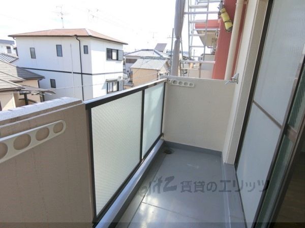 バルコニー　ベランダ