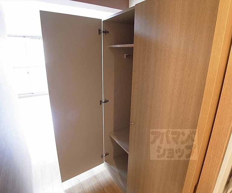 収納　可動式収納