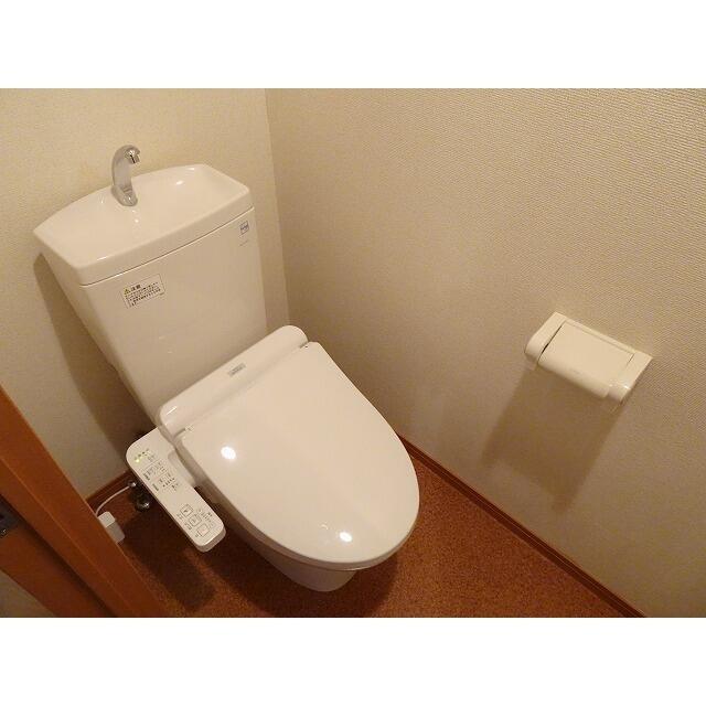 トイレ　別部屋写真