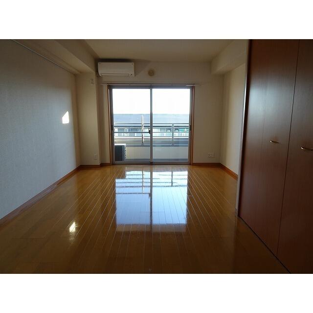 居室・リビング　別部屋写真