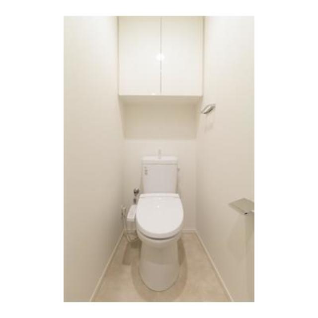トイレ　※写真は同タイプ住戸です。