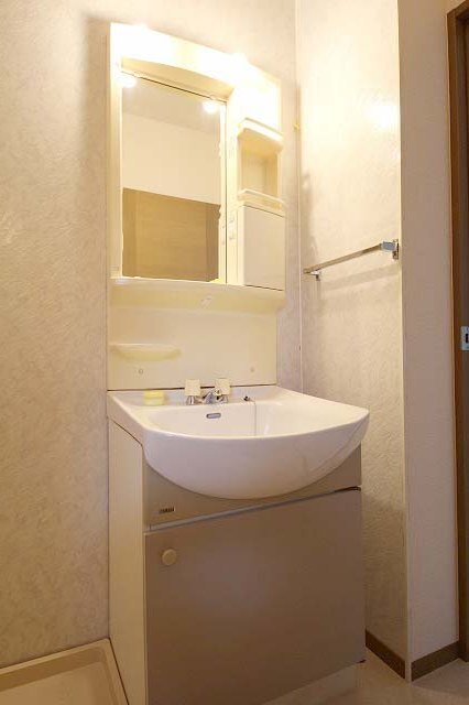 洗面設備　洗髪洗面化粧台