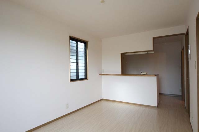 居室・リビング　ＬＤＫ（全室照明器具付き）