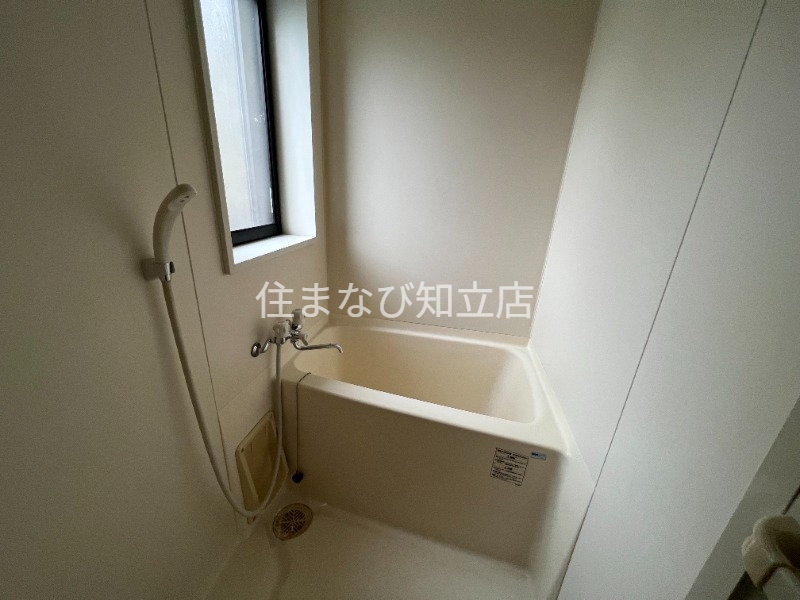 バス・シャワールーム　同型別部屋写真