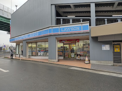 コンビニ　ローソン 名鉄堀田駅前店（コンビニ）まで176m