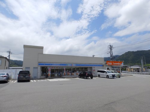 コンビニ　ローソン　吉敷佐畑店（コンビニ）まで1038m