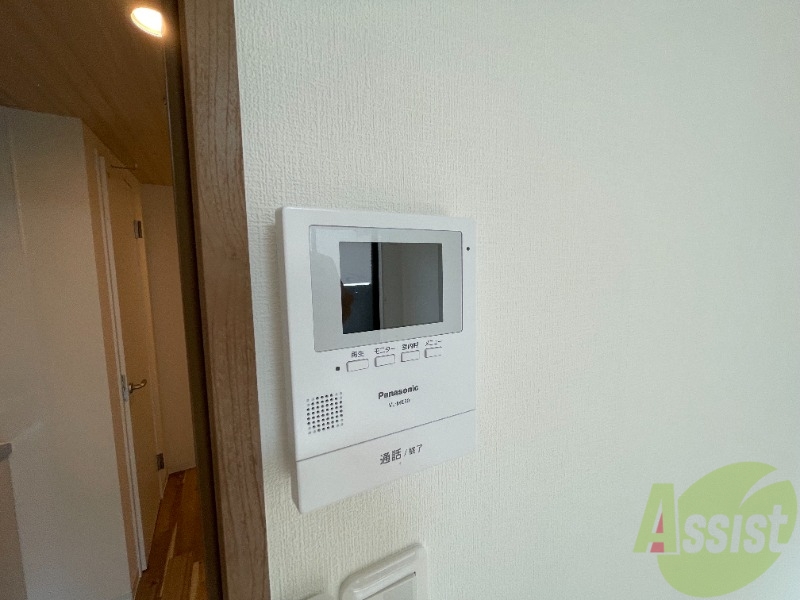 その他設備　モニタ付きインターホンがあるのは使い勝手が良さそうですね。