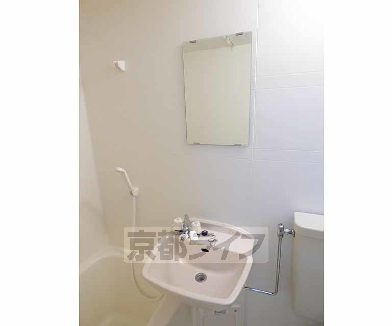 洗面設備　朝の準備もはかどります。