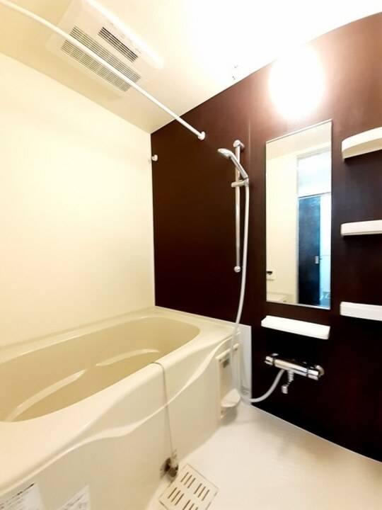 バス・シャワールーム　浴室