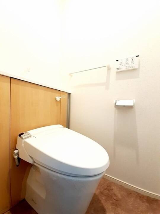 トイレ　トイレ